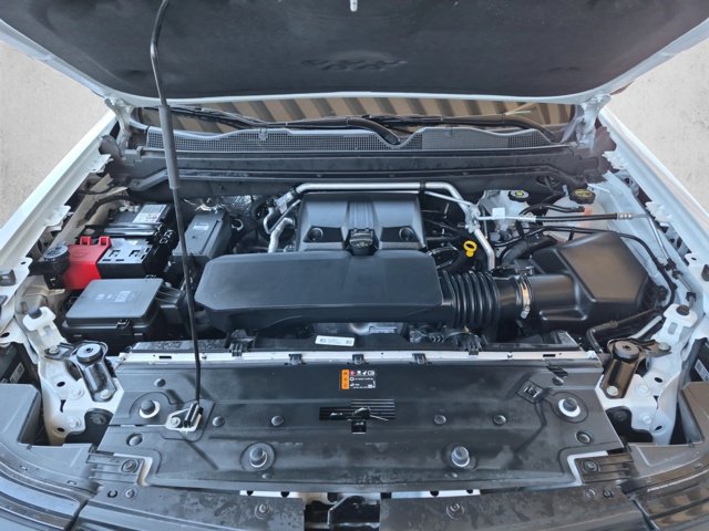 Used 2025 Chevrolet Colorado Trail Boss AWD/4WD image 22