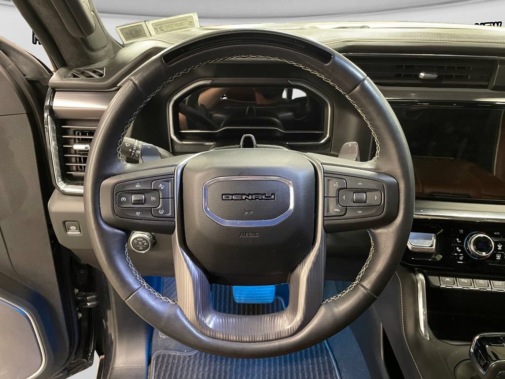 Used 2025 GMC Sierra 1500 Denali Ultimate AWD/4WD image 12