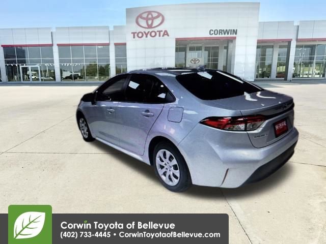 Used 2026 Toyota Corolla LE FWD image 9