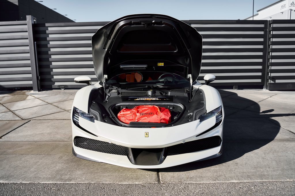 Used 2022 Ferrari SF90 Stradale image 19
