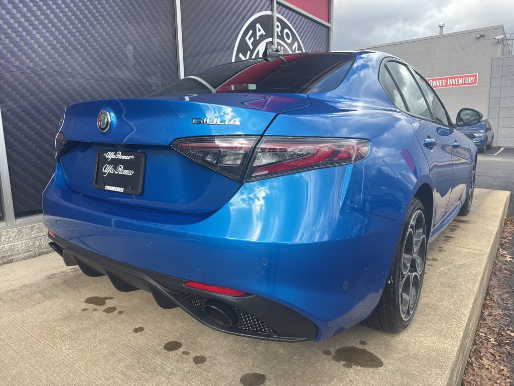 New 2026 Alfa Romeo Giulia AWD image 3