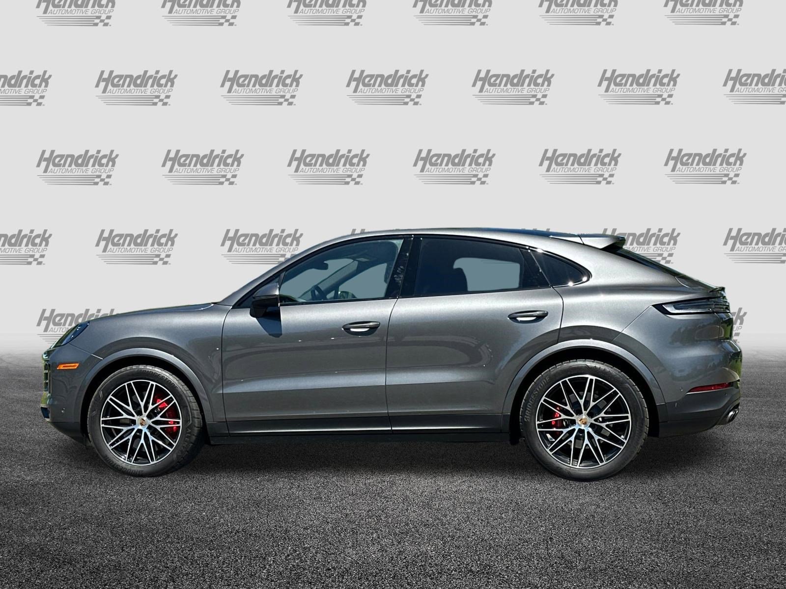 Used 2025 Porsche Cayenne S image 8