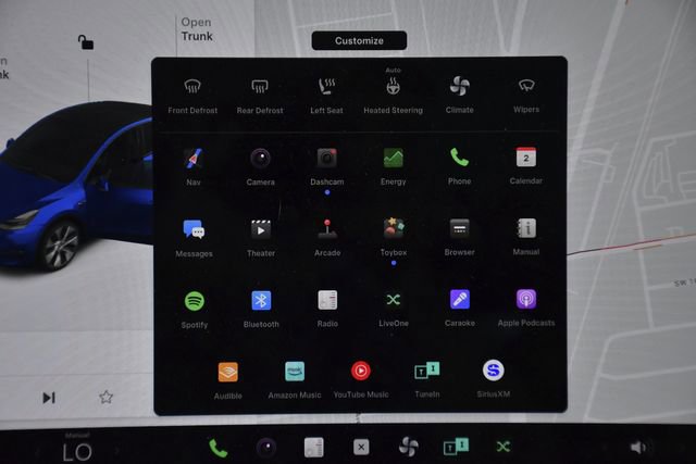 Used 2021 Tesla Model Y Long Range image 13