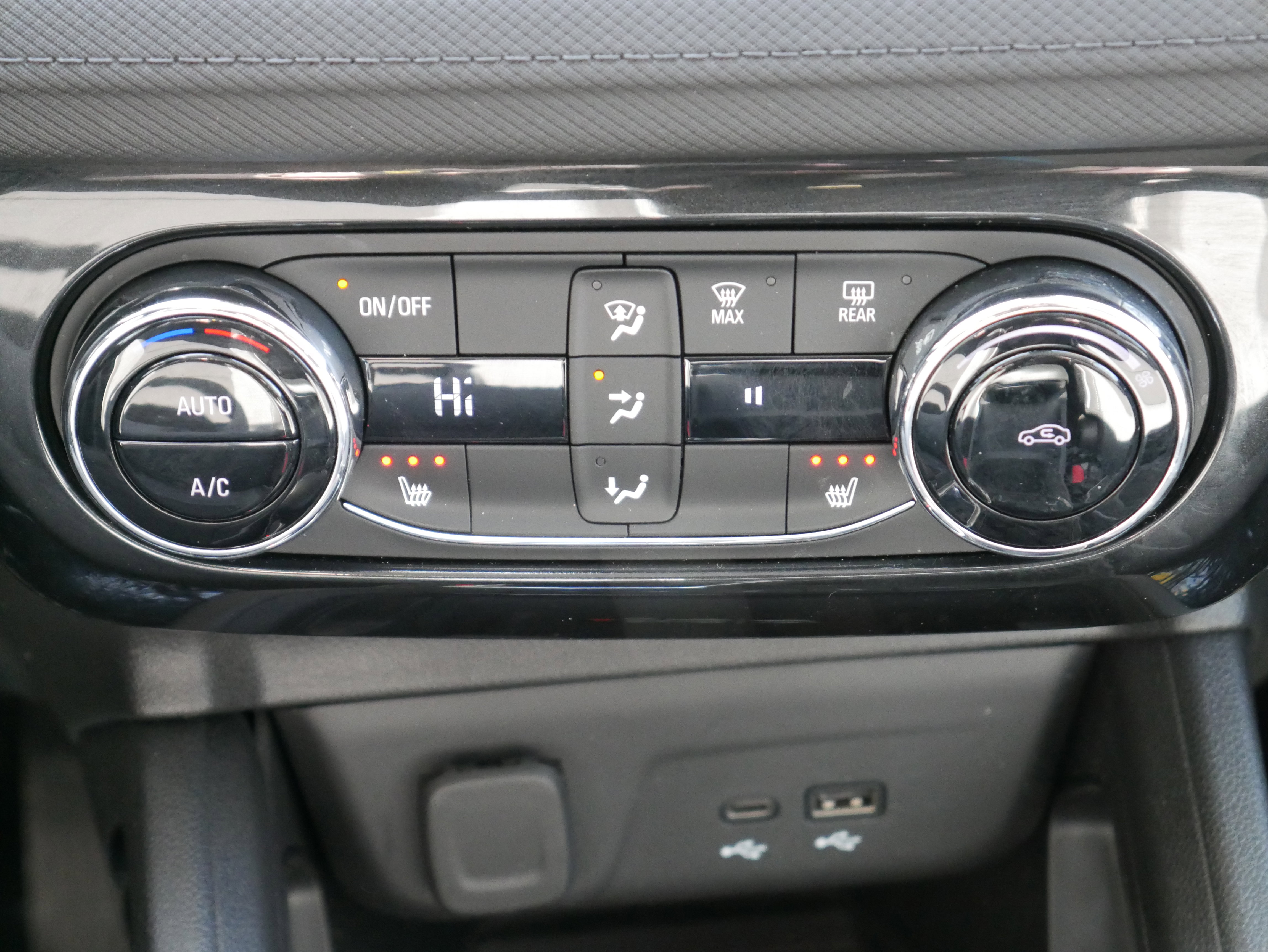 Certified 2024 Chevrolet TrailBlazer LT w/ Convenience Package image 18