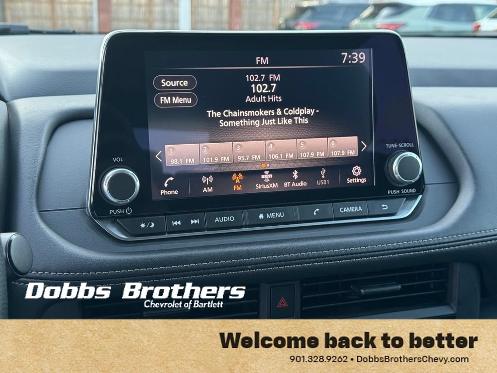Used 2024 Nissan Rogue S FWD image 29