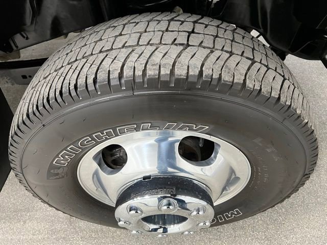 Used 2023 Ford F350 Lariat w/ Tow Technology Package AWD/4WD image 18