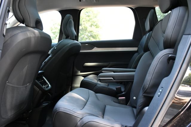 Certified 2025 Volvo EX90 Ultra AWD/4WD image 16