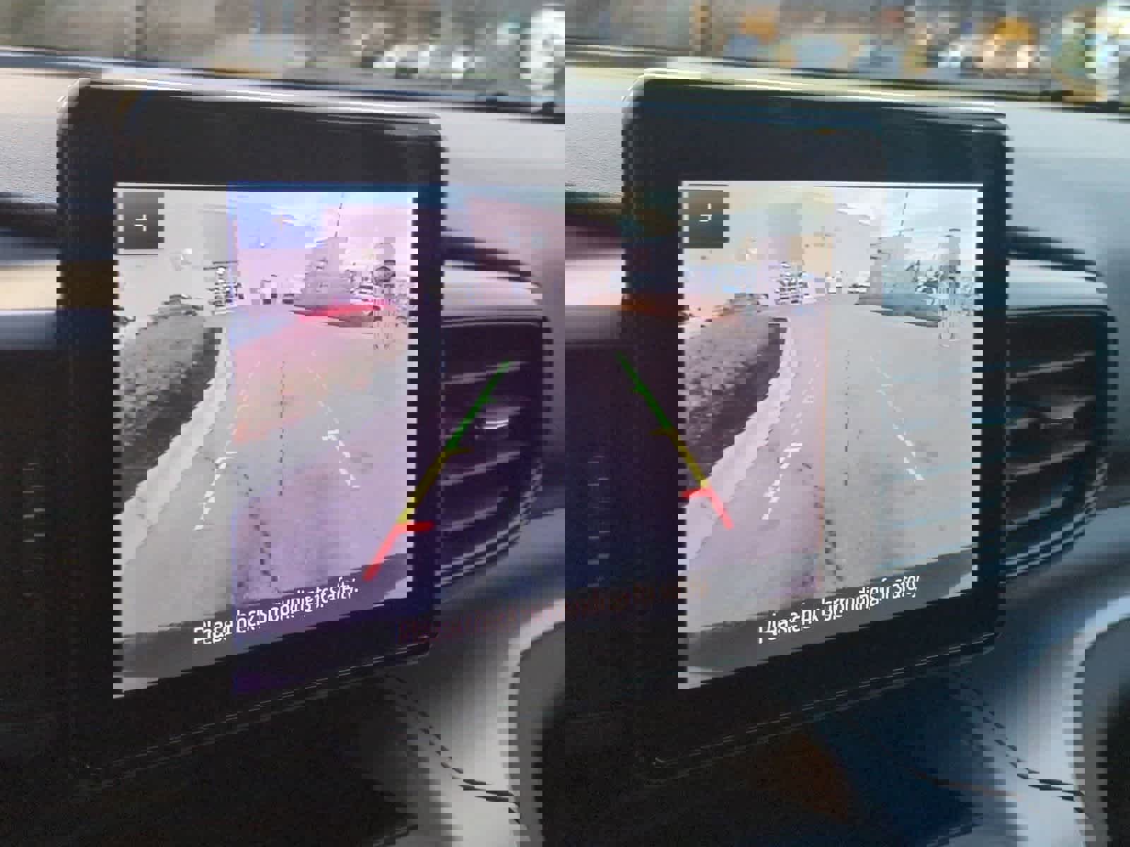 Used 2023 Ford Explorer XLT image 30