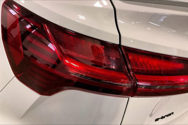 Used 2023 Audi e-tron Prestige w/ Prestige Package image 29