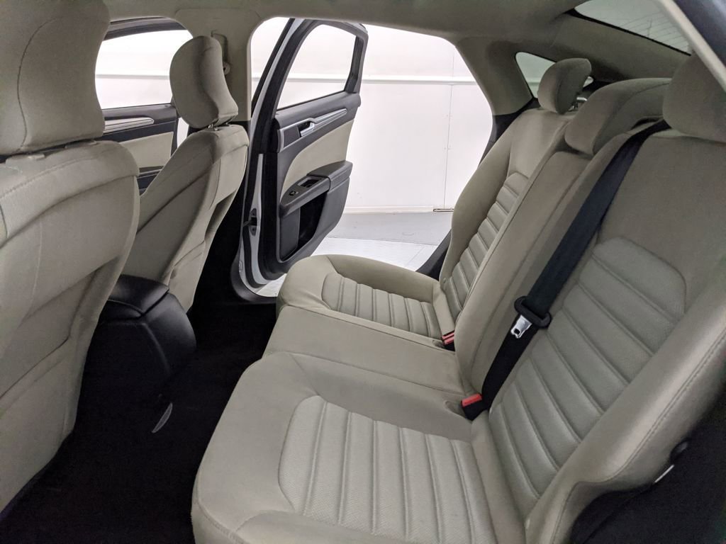 Used 2017 Ford Fusion S image 17