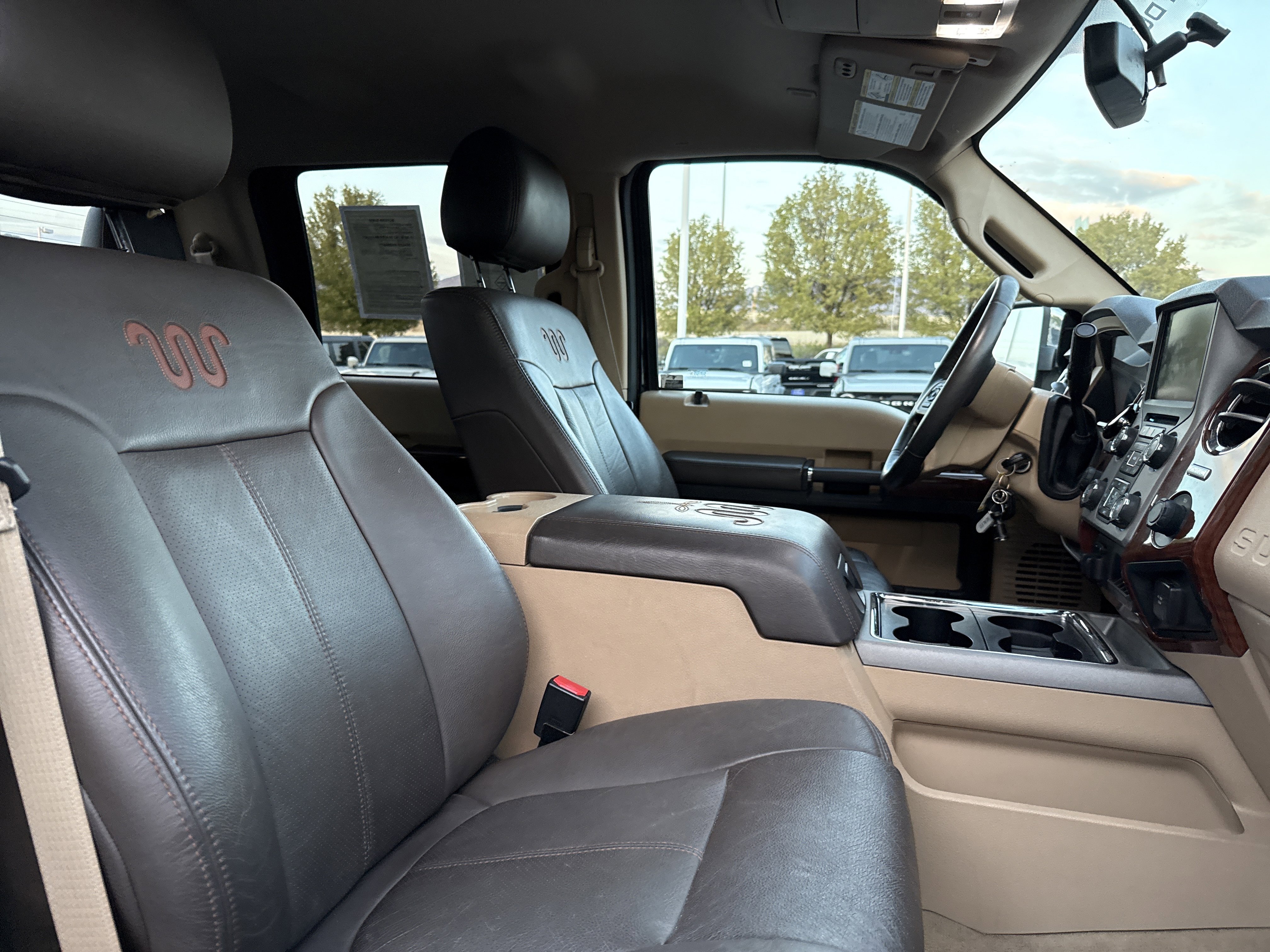 Used 2016 Ford F350 King Ranch w/ King Ranch w/Chrome Package image 27