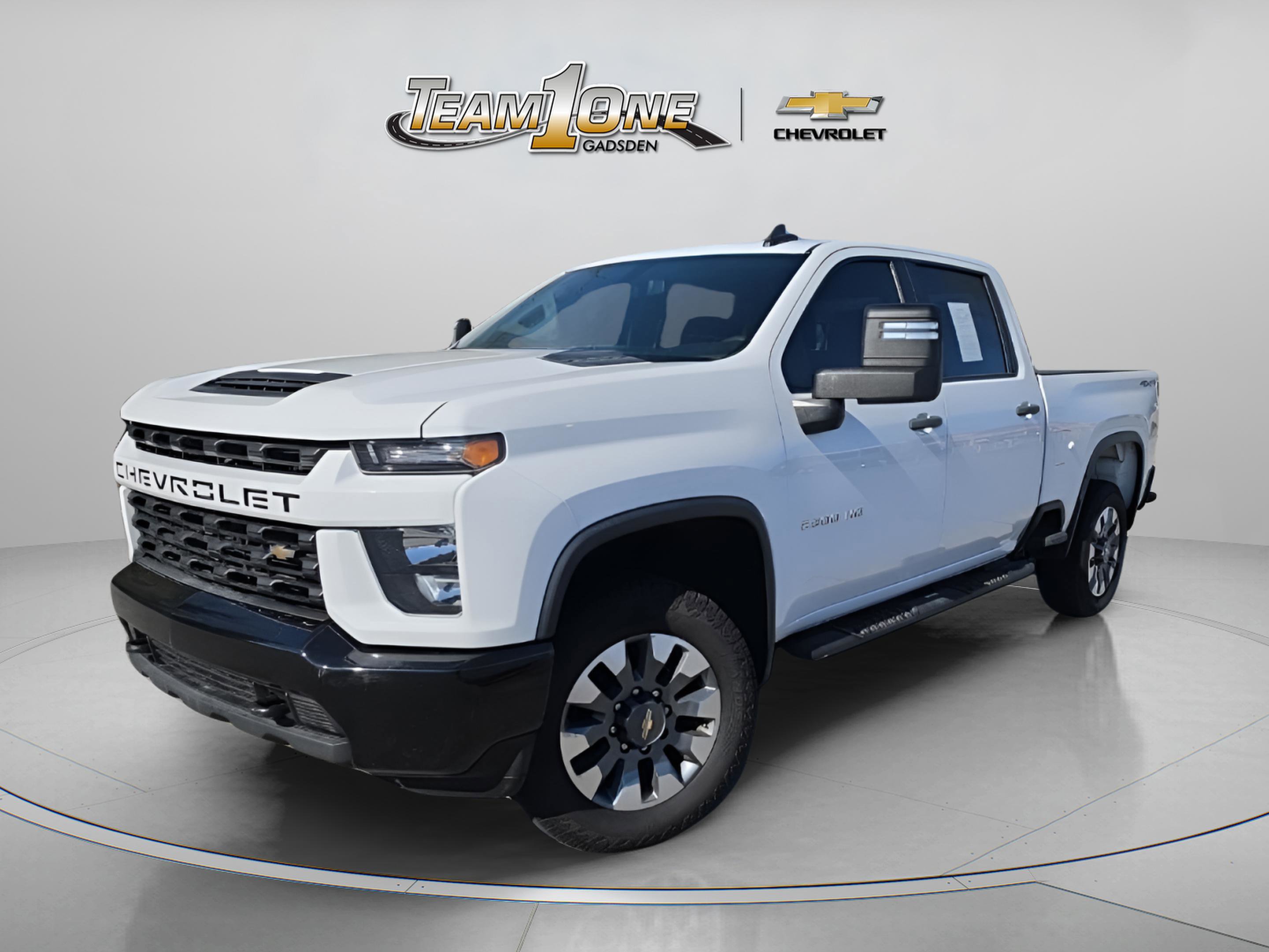Used 2023 Chevrolet Silverado 2500 Custom w/ Custom Convenience Package AWD/4WD image 4