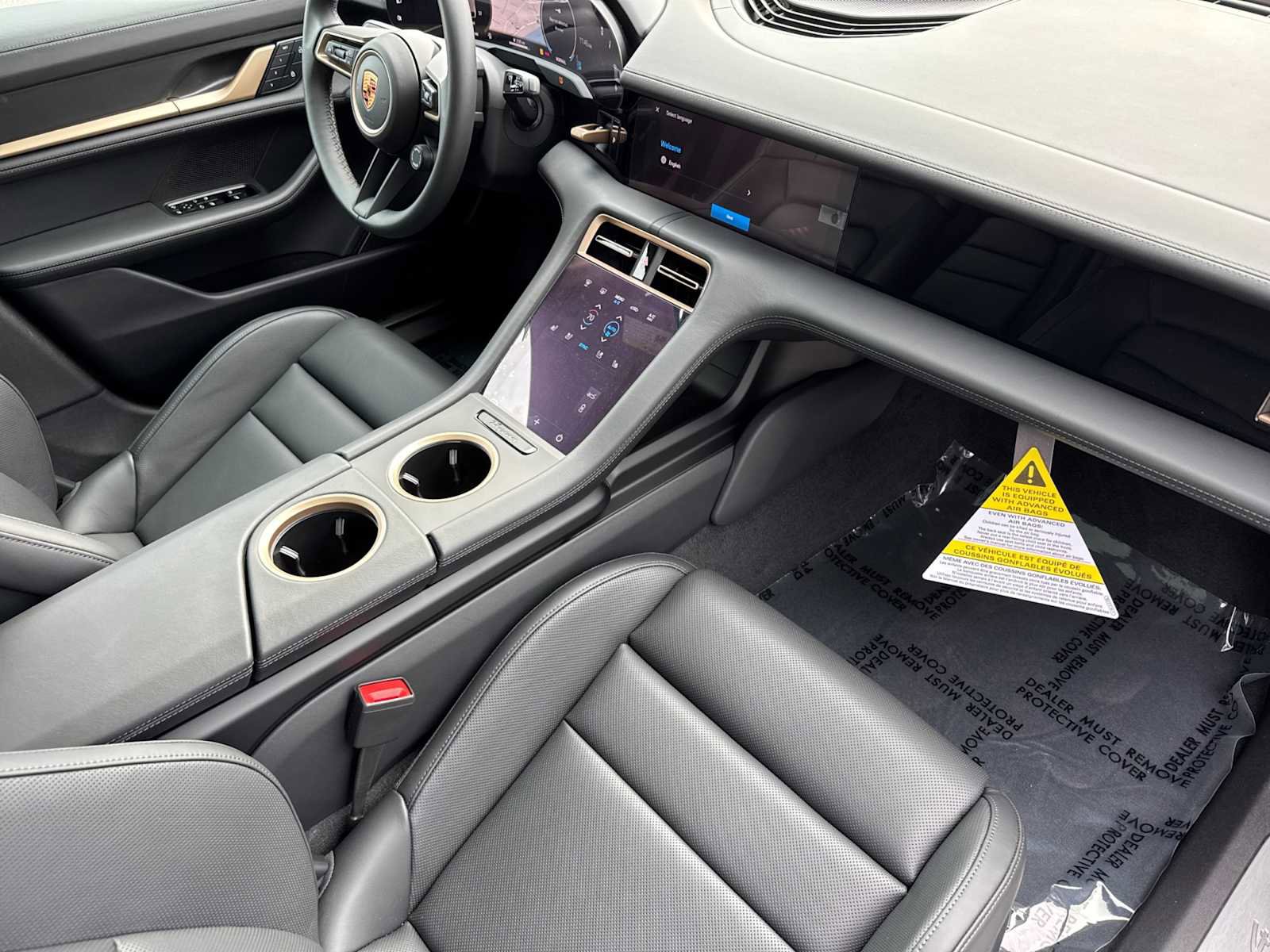 New 2025 Porsche Taycan 4 Cross Turismo image 16