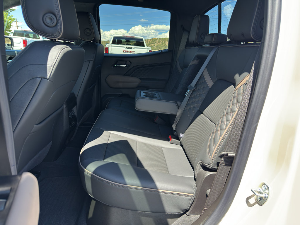 New 2026 GMC Canyon Denali AWD/4WD image 14