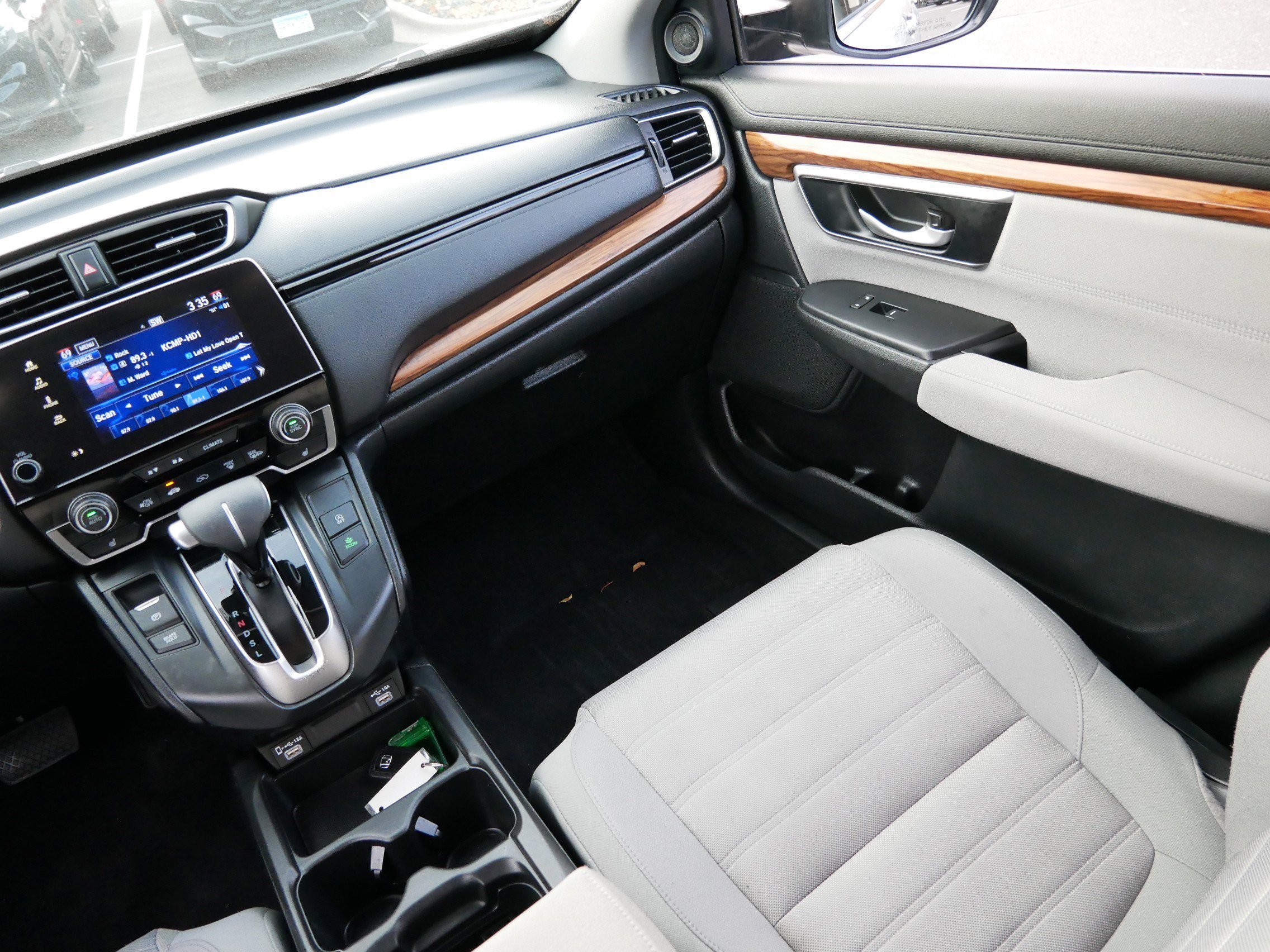 Used 2022 Honda CR-V EX image 11