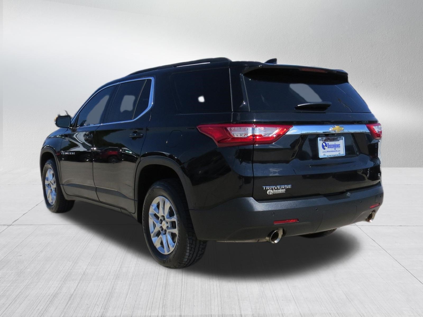 Used 2020 Chevrolet Traverse LT FWD image 5