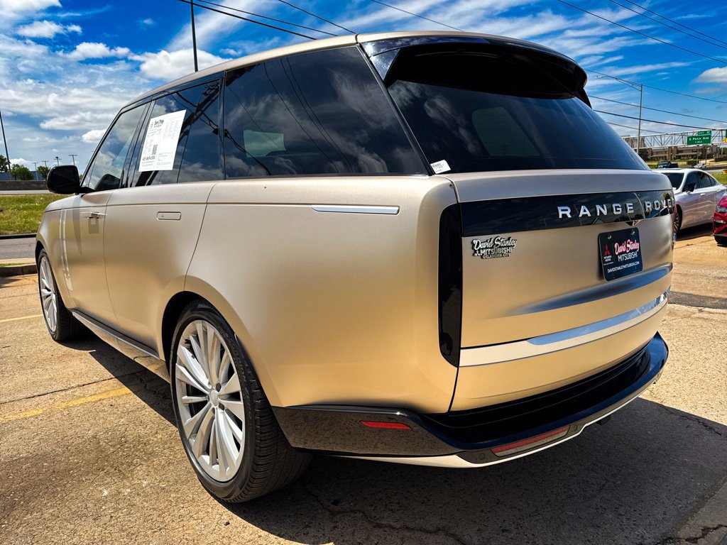 Used 2023 Land Rover Range Rover First Edition AWD/4WD image 7