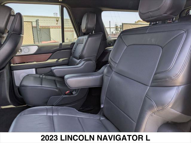 Certified 2023 Lincoln Navigator L Reserve AWD/4WD image 23