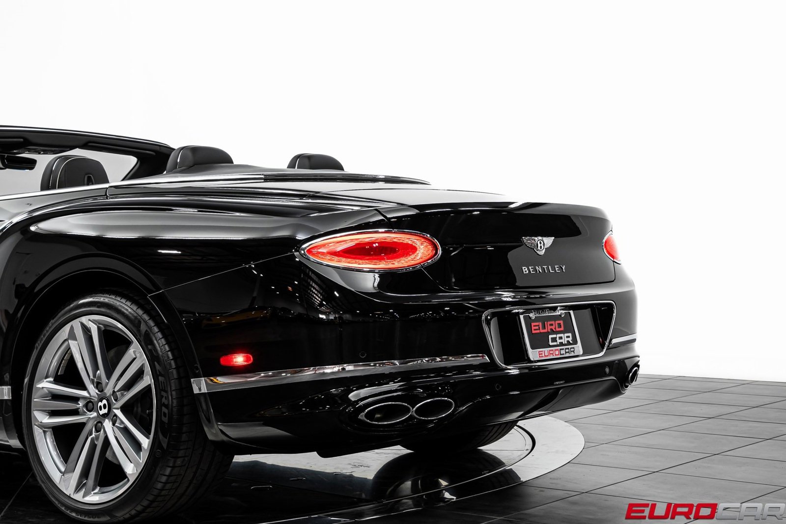 Used 2023 Bentley Continental GT Mulliner image 18