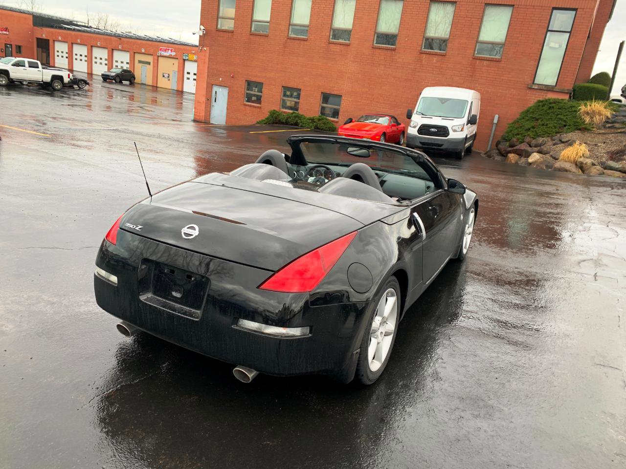 Used 2005 Nissan 350Z Touring image 14