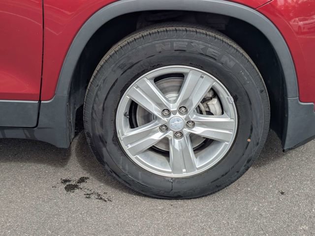 Used 2020 Chevrolet Trax LT image 11