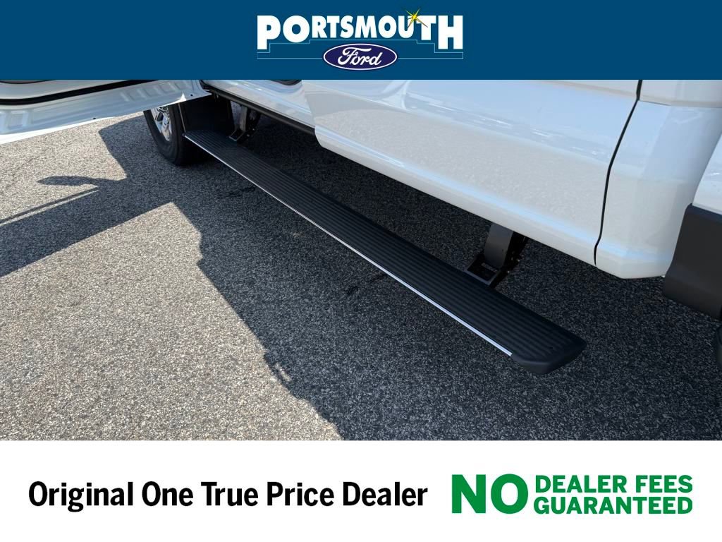 New 2025 Ford F350 King Ranch w/ Chrome Package image 31