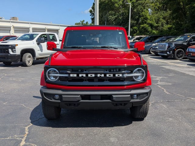 Used 2023 Ford Bronco Outer Banks AWD/4WD image 3