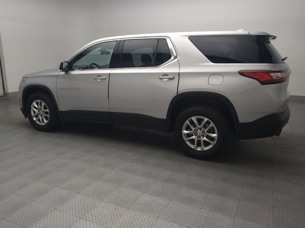 Used 2019 Chevrolet Traverse LS FWD image 3