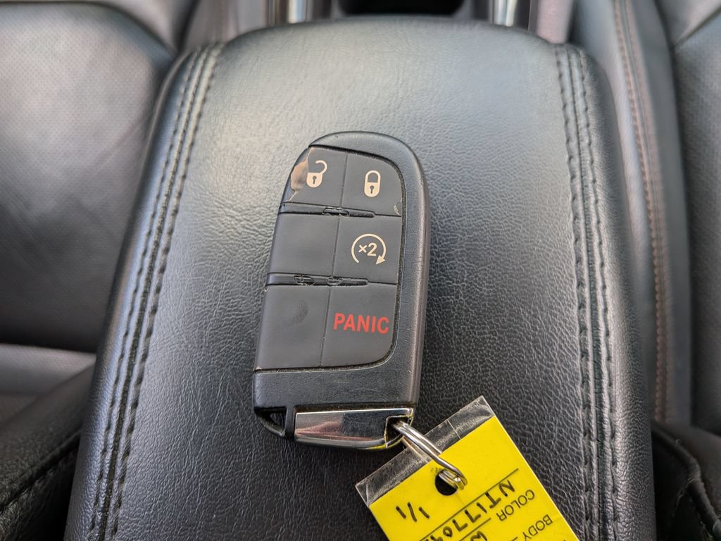 Used 2022 Jeep Compass Latitude AWD/4WD image 34