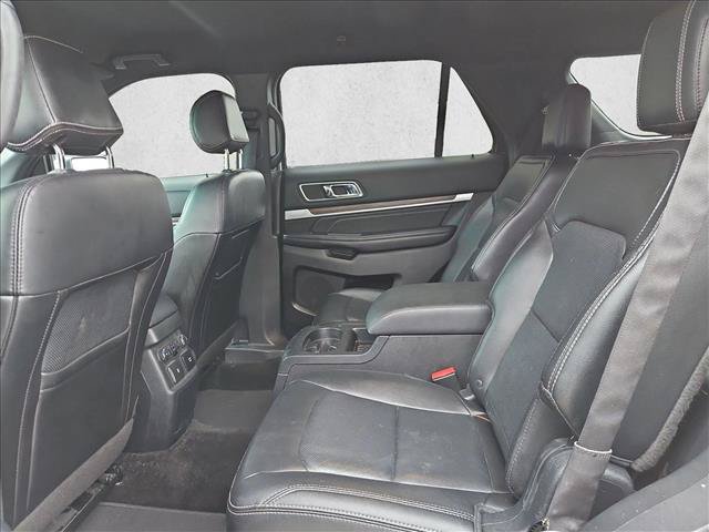 Used 2016 Ford Explorer Limited w/ Equipment Group 301A FWD image 15