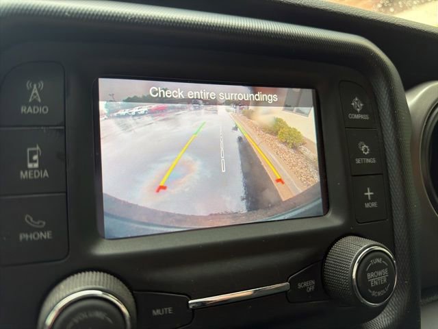 Certified 2021 Jeep Wrangler Sport AWD/4WD image 9