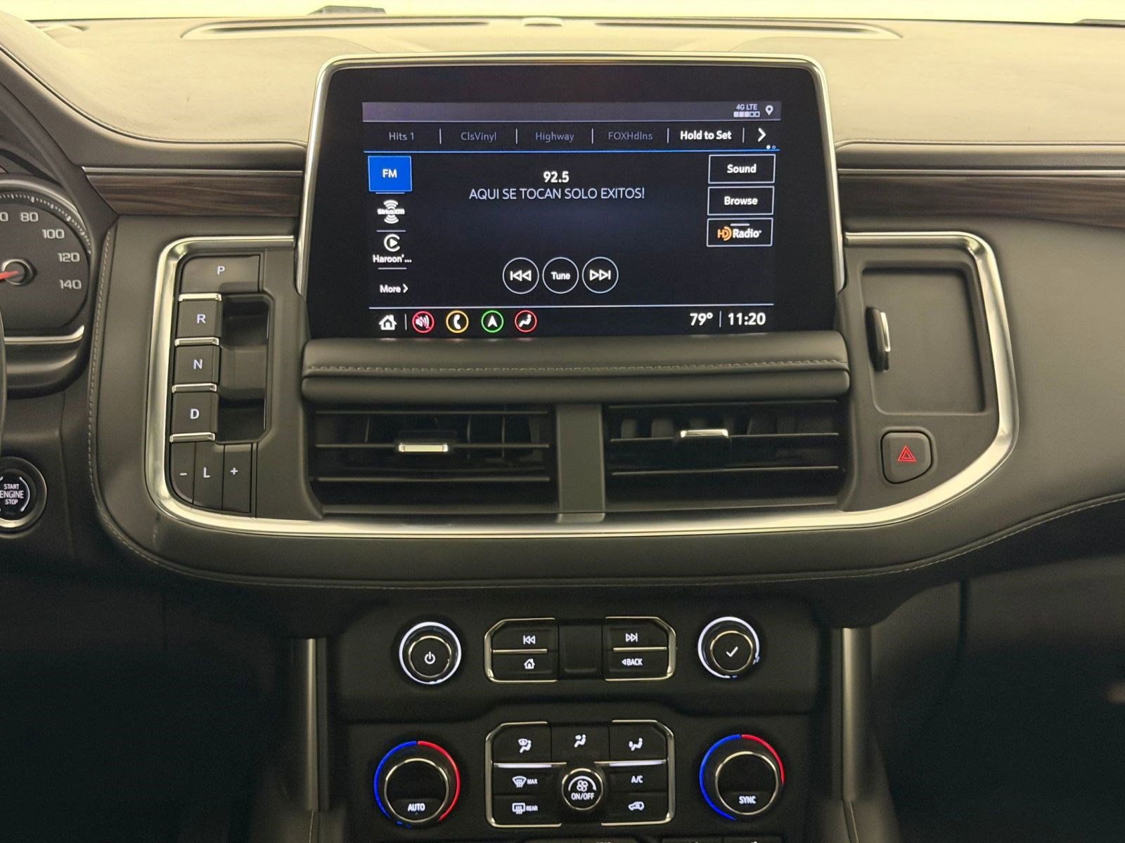 Used 2021 Chevrolet Tahoe Z71 w/ Z71 Off-Road Package AWD/4WD image 24