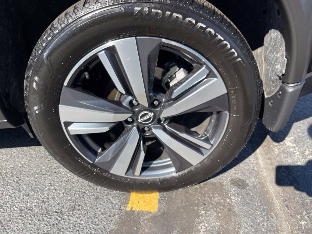 Certified 2023 Nissan Rogue SL w/ SL Premium Package AWD/4WD image 29