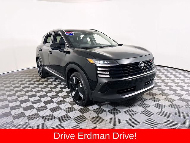 Used 2025 Nissan Kicks SR