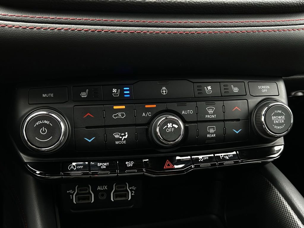 Used 2024 Dodge Durango GT AWD/4WD image 21