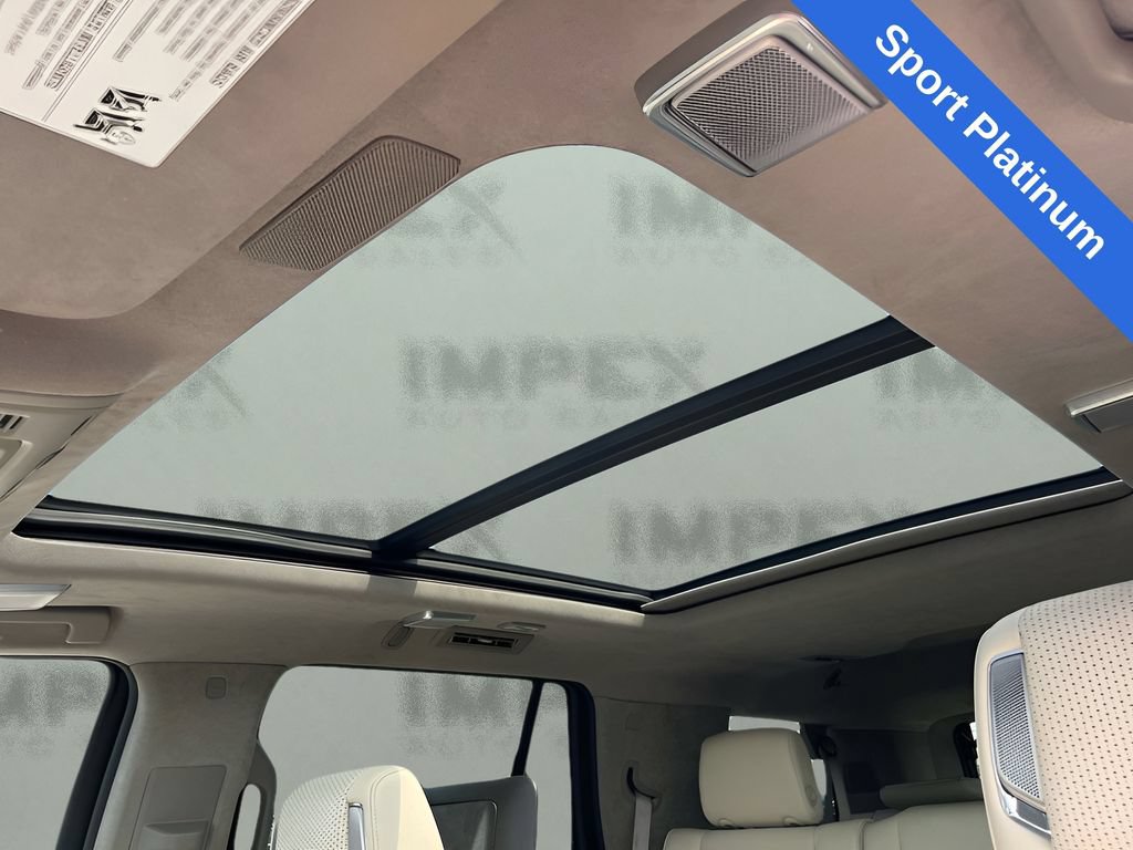 Used 2023 Cadillac Escalade Sport Platinum w/ LPO, ONYX Package AWD/4WD image 16