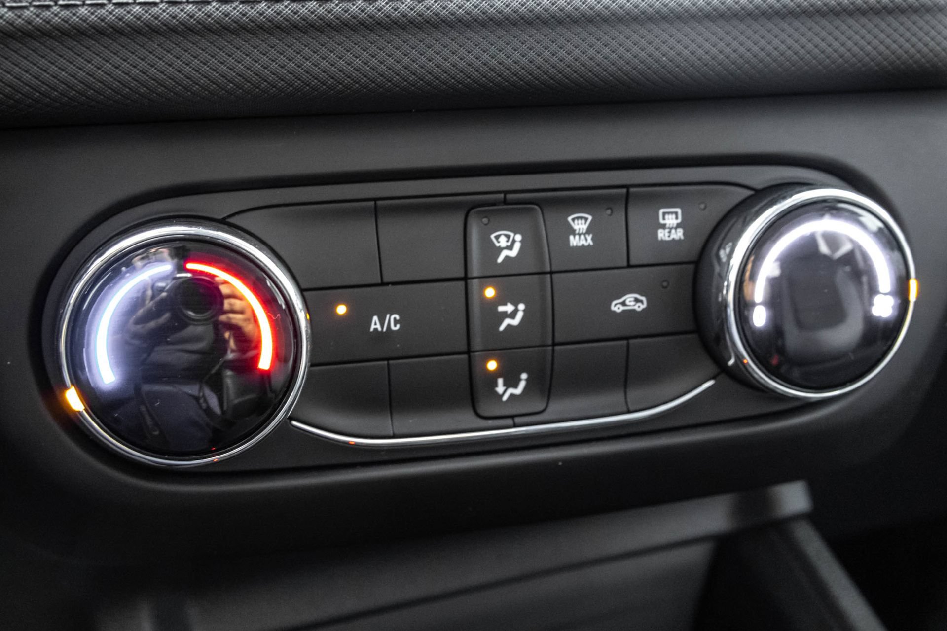 Used 2026 Chevrolet TrailBlazer LS w/ LS Convenience Package FWD image 29