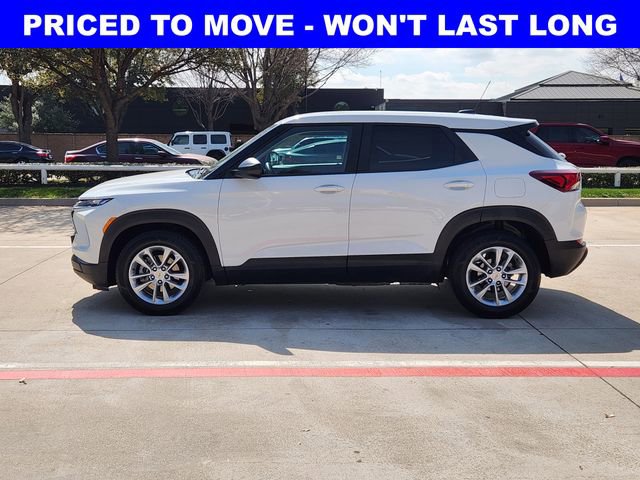 Used 2024 Chevrolet TrailBlazer LS w/ LS Convenience Package FWD image 12