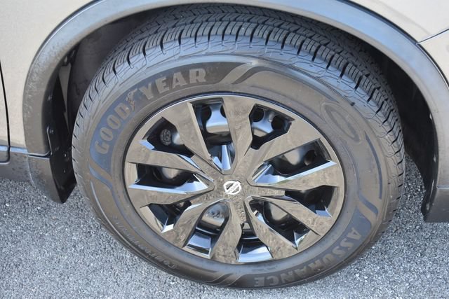 Used 2018 Nissan Rogue S FWD image 11