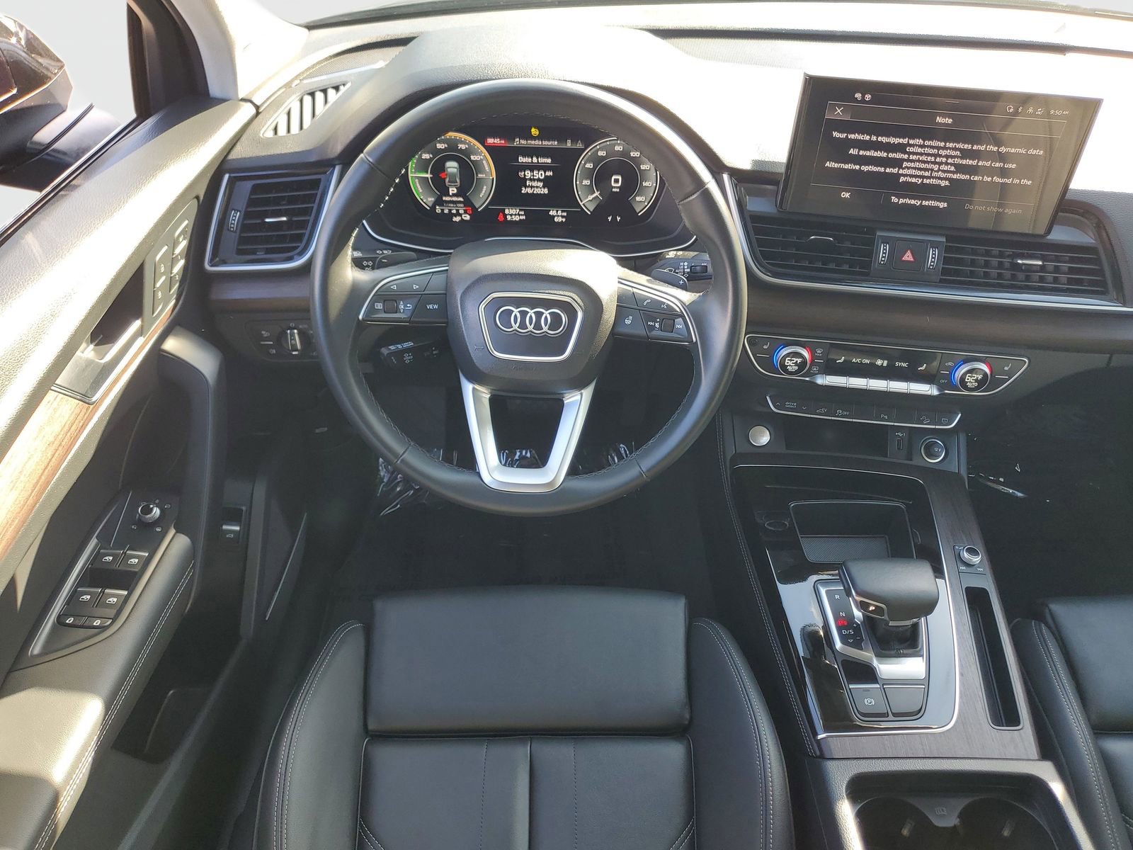 Used 2024 Audi Q5 e Premium Plus w/ Premium Plus Package image 12