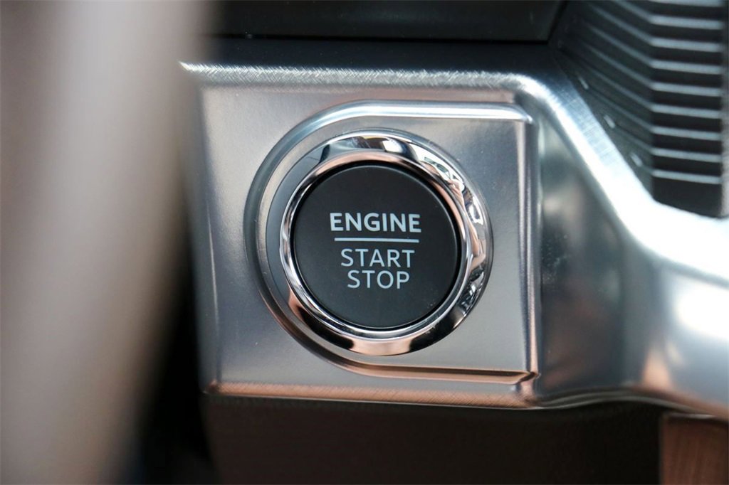 New 2025 Ford F150 King Ranch w/ FX4 Off-Road Package image 15