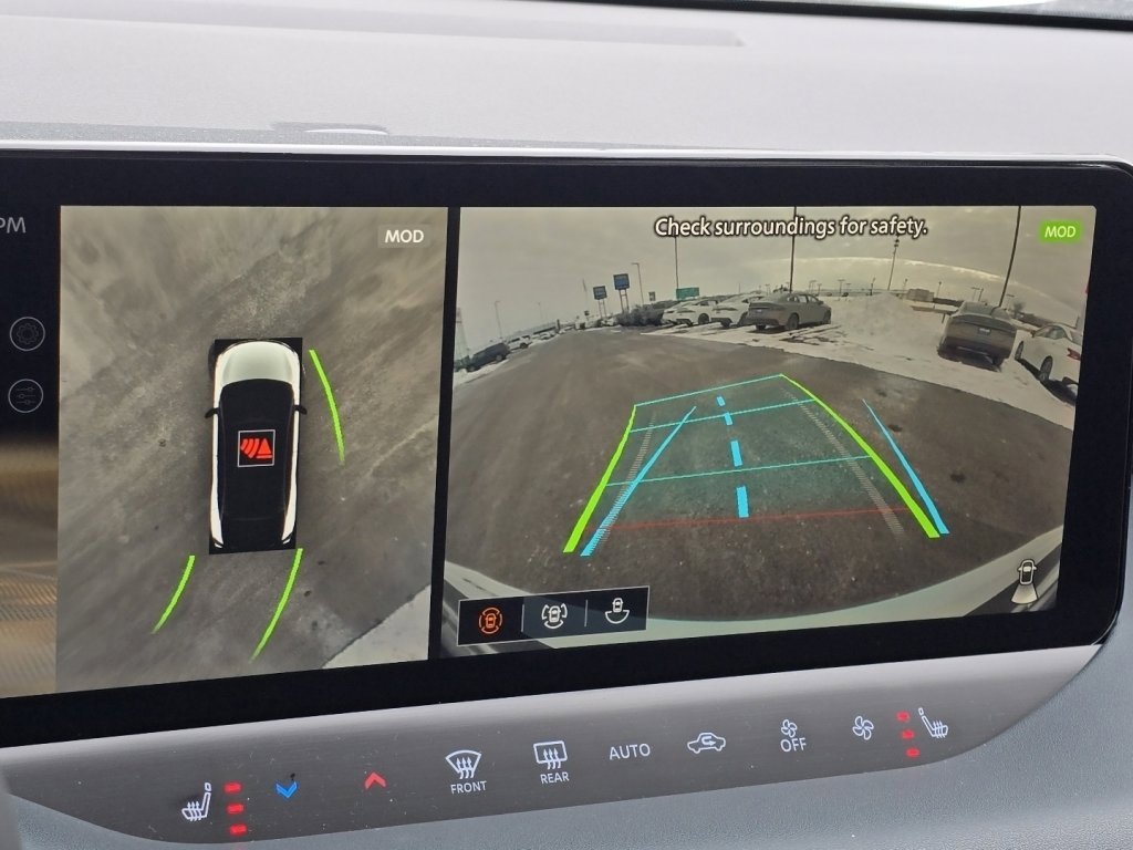 New 2026 Nissan Leaf Platinum+ w/ Cargo Package (Platinum+) image 7