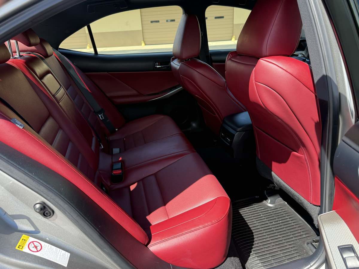 Used 2016 Lexus IS 200t RWD image 20