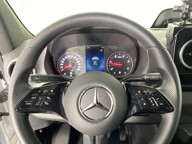Used 2025 Mercedes-Benz Sprinter 2500 image 15