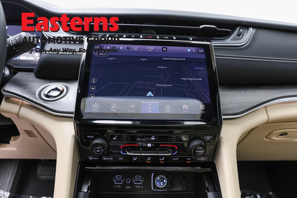 Used 2024 Jeep Grand Cherokee Limited 4xe AWD/4WD image 12