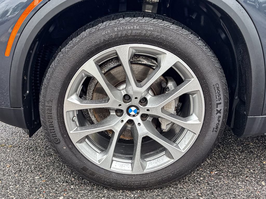 Used 2022 BMW X5 xDrive40i w/ Premium Package AWD/4WD image 45