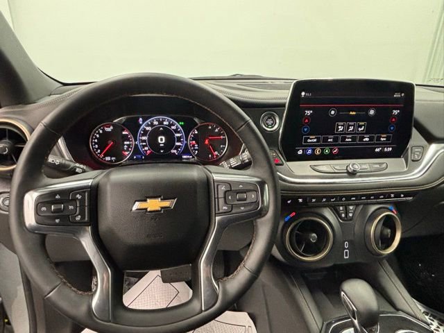 Used 2024 Chevrolet Blazer Premier image 19