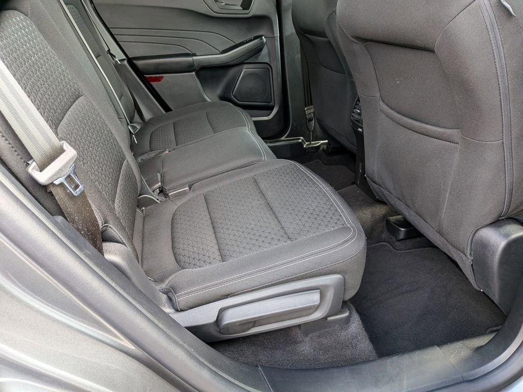 Used 2025 Ford Escape Active image 29