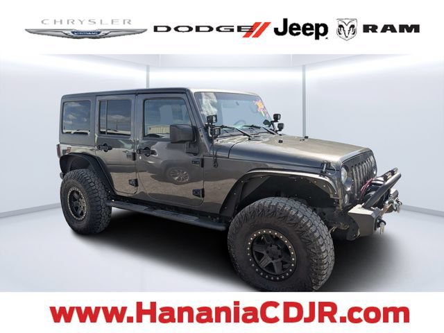 Used 2017 Jeep Wrangler Unlimited Rubicon w/ Connectivity Group AWD/4WD image 1