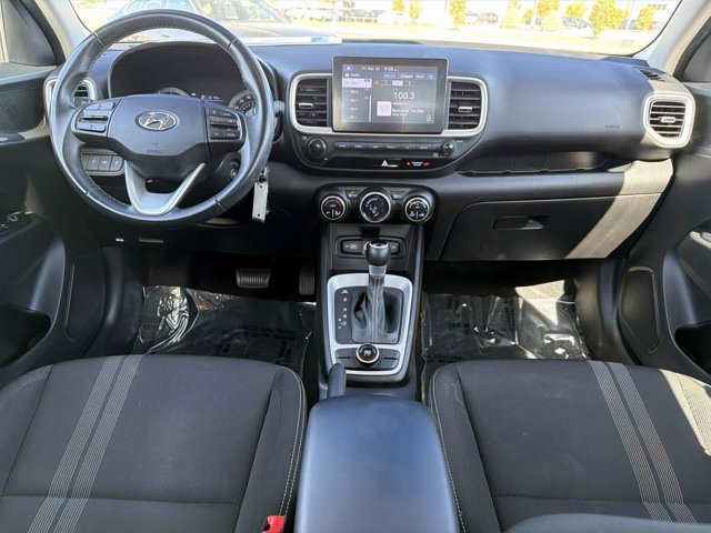 Used 2022 Hyundai Venue SEL image 13
